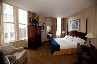 The Historic Cotton Exchange Hotel0