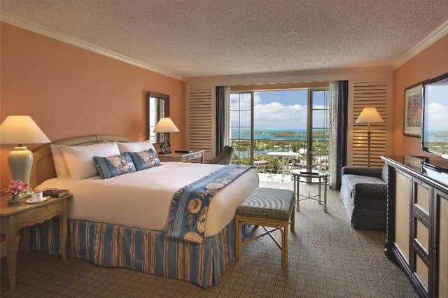 SUITE OCEAN VIEW ONE BEDROOM