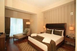 Titanic Business Hotel Asia1