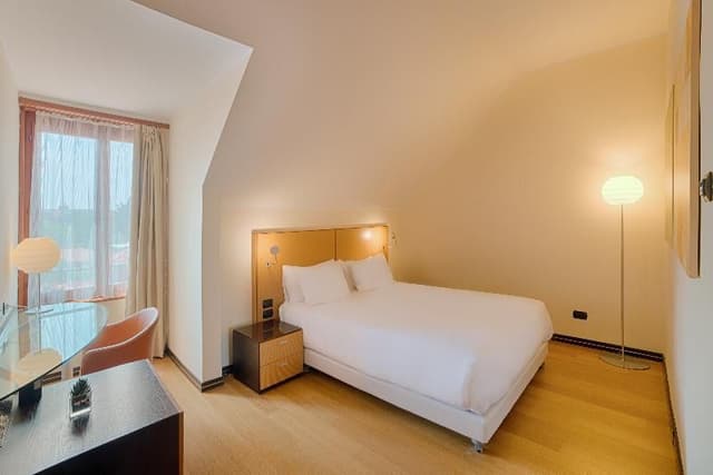 APARTMENT ONE BEDROOM