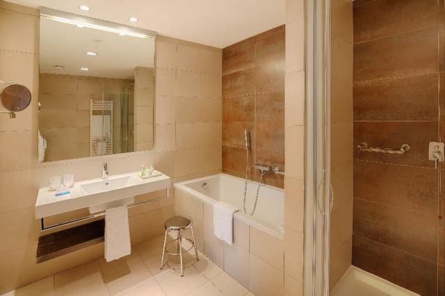 JUNIOR SUITE STANDARD