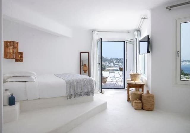 SUITE SEA FRONT