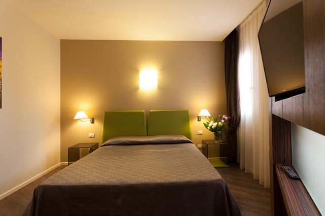 SUITE STANDARD