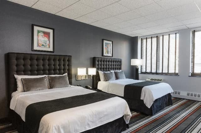 DOUBLE SUPERIOR TWO DOUBLE BEDS