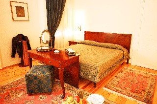 The Bristol Hotel3