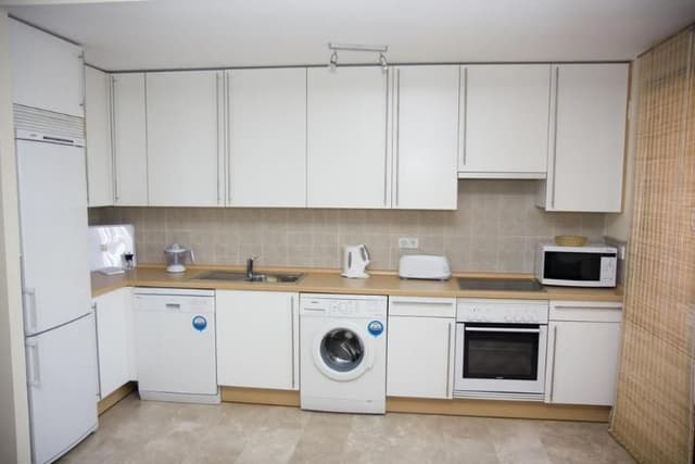 APARTMENT CAPACITY 6