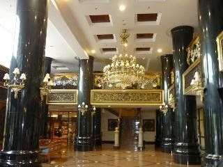 เซ็นจูรี่ พายส์ รีสอร์ท (Century Pines Resort)0