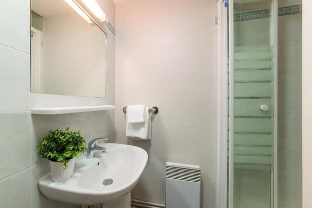 STUDIO WITH DOUBLE BED