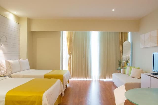 SUITE TWO BEDS