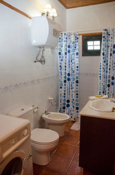 APARTMENT THREE BEDROOMS