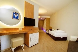 Blue Wave Suite Hotel2