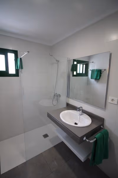 APARTMENT CAPACITY 3 ONE BEDROOM