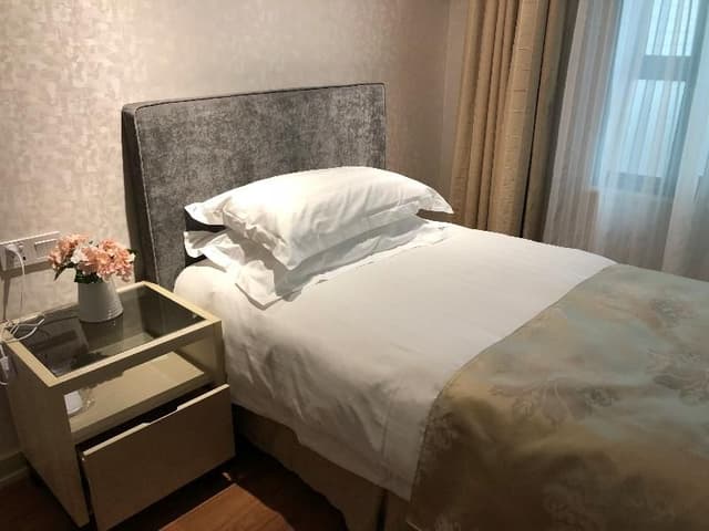 SUITE EXECUTIVE THREE BEDROOMS