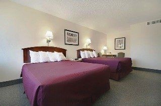 Best Western Mezona Inn1