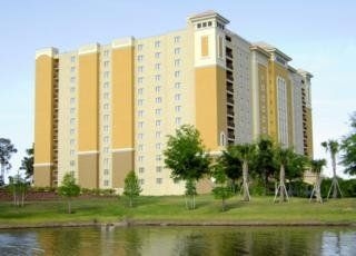 Lake Eve Resort0