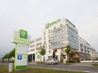 Holiday Inn Berlin Airport Conference Center2