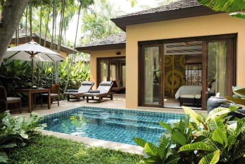 VILLA WITH PRIVATE POOL