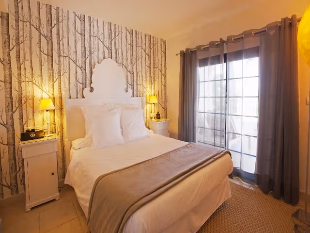 JUNIOR SUITE CAPACITY 1