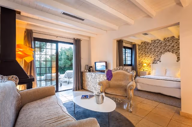 JUNIOR SUITE STANDARD