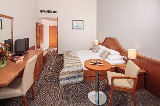 Argosy Hotel1