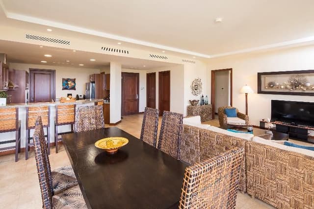APARTMENT THREE BEDROOMS