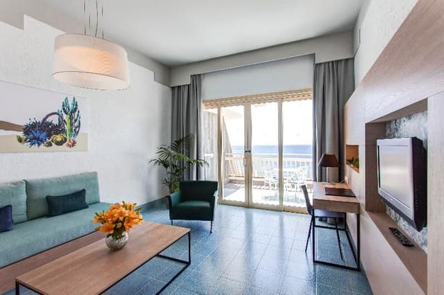 SUITE SEA VIEW