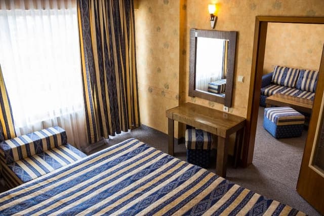 JUNIOR SUITE STANDARD
