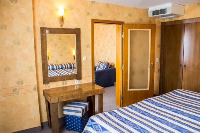 JUNIOR SUITE STANDARD