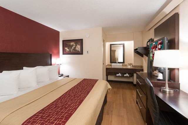 DOUBLE SUPERIOR KING BED