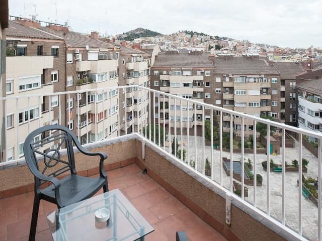 DOUBLE WITH TERRACE