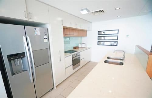 4 Bedroom 3 Bathroom Waterfront Loft Penthouse