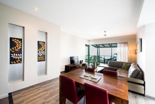 One-Bedroom Apartment with Ocean View