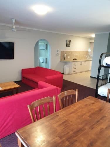 Two-Bedroom Apartment (6 People)