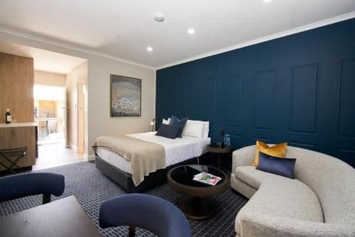 Executive Queen Room