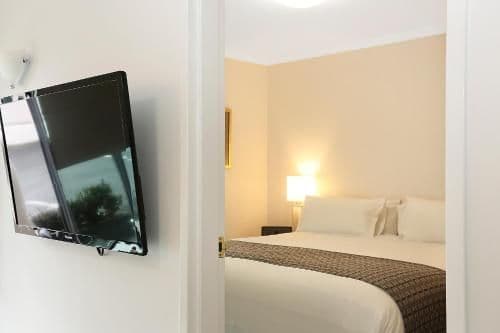 Executive Suite with Spa Bath