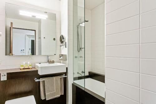 Executive Queen Room