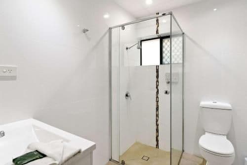 Deluxe Triple Room with Queen and Single Bed