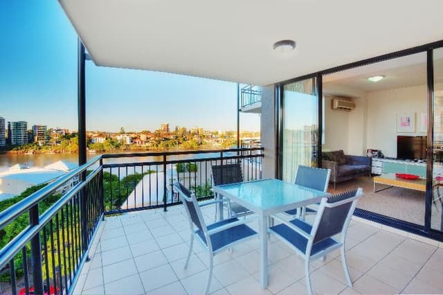 APARTMENT TWO BEDROOMS