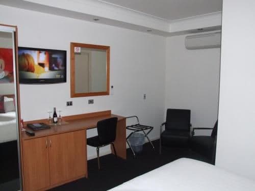 Superior Queen Room