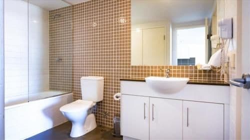 Superior One-Bedroom Apartment