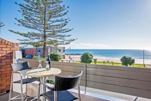 Executive Suite with Sea View and Balcony