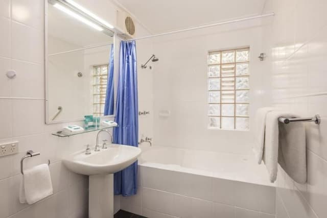 DOUBLE GUEST ROOM