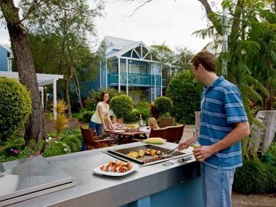 Broadwater Beach Resort3