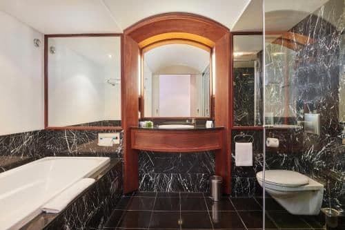 Boutique Suite