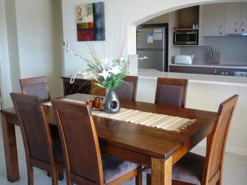 Deluxe Two-Bedroom Apartment with Ocean View
