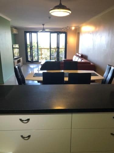 Deluxe Two-Bedroom Apartment with Ocean View