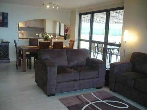 Deluxe Two-Bedroom Apartment with Ocean View