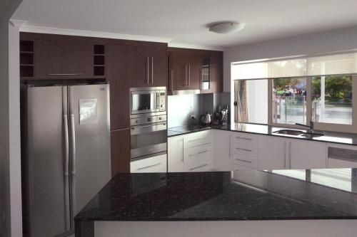 Waters Edge Apartments1