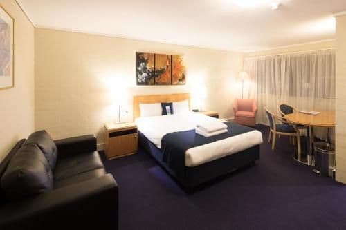 Standard Queen Room