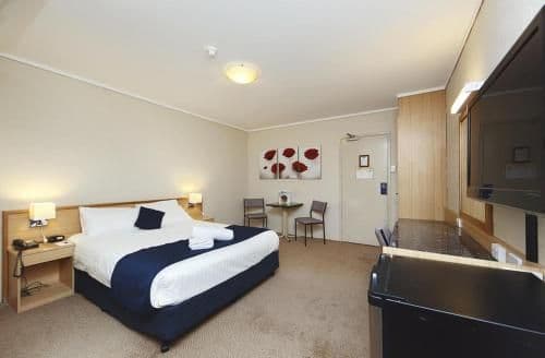Standard Queen Room